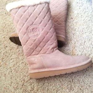 Michael Kors  "ugg boots"